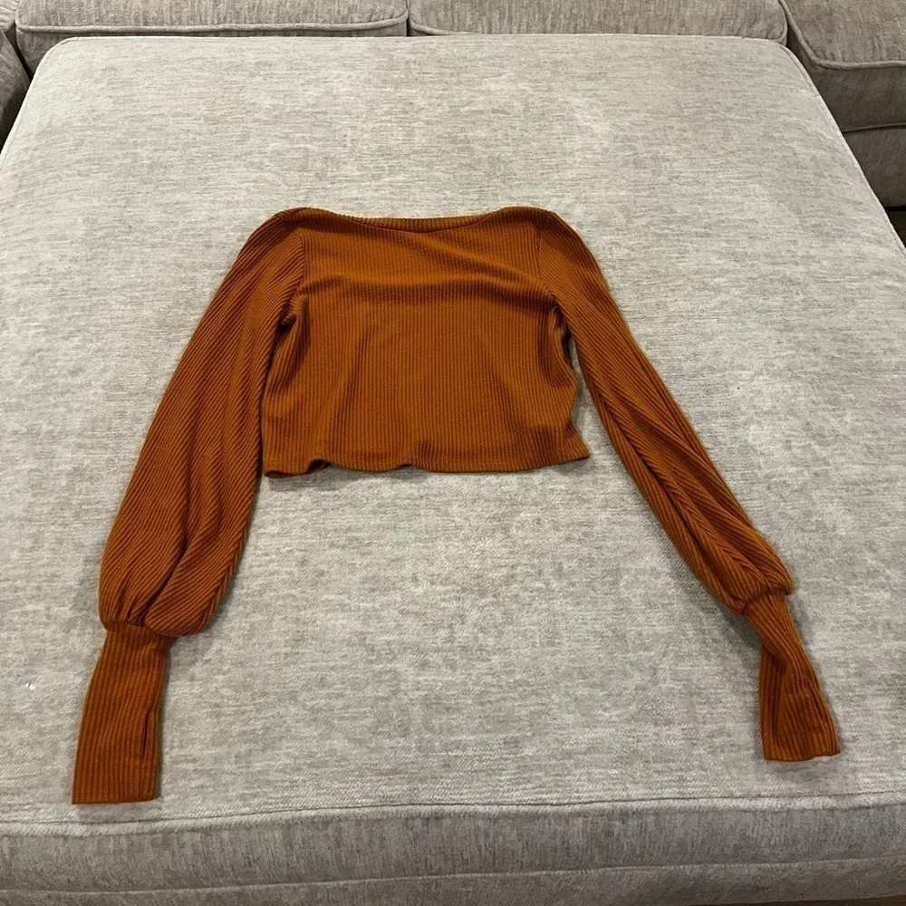Rust Orange Bell Sleeve Urban Outfitters Out From Under Longsleeve - Picture 7 of 7